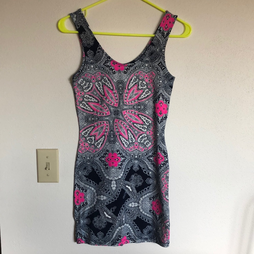 Women’s dress